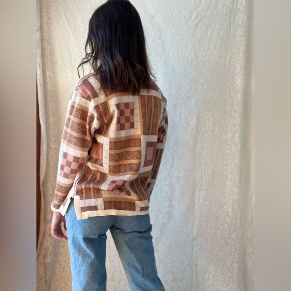 Vintage 90s Susan Bristol Patchwork Sweater – Ribbed Knit Trim in Warm Neutral - Picture 4 of 9